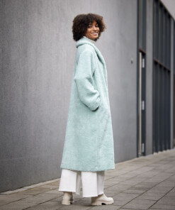 324 10 Coat Odine2