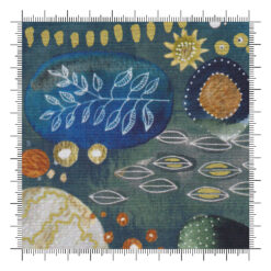 Flora & Form Geode Labradorite